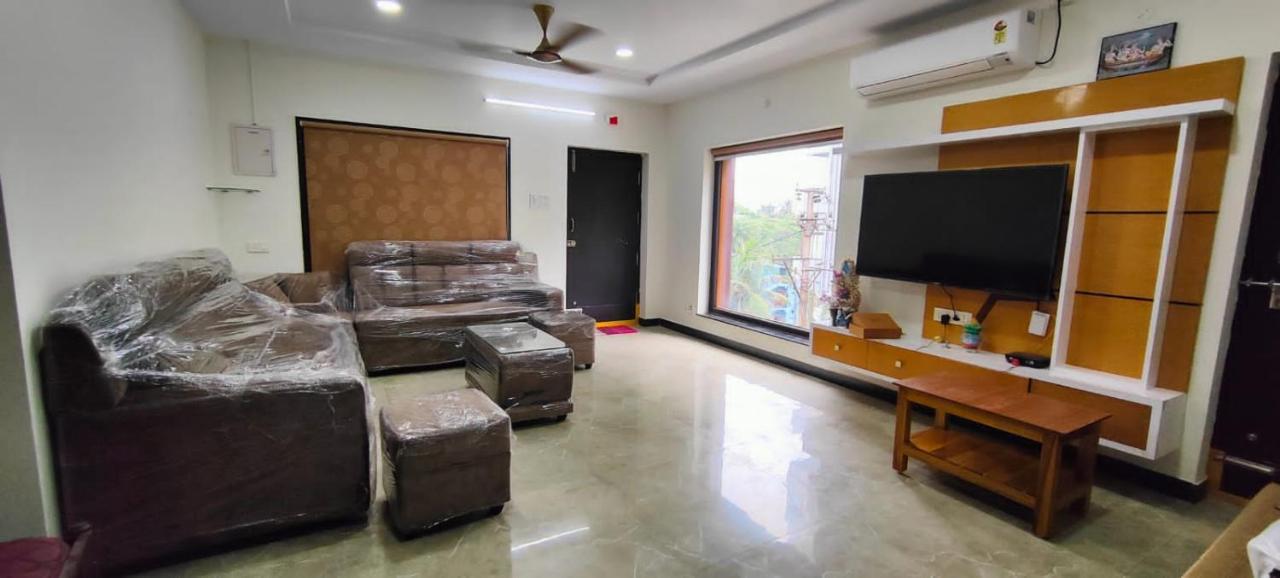 Magnolia Luxury 3 Bedroom *